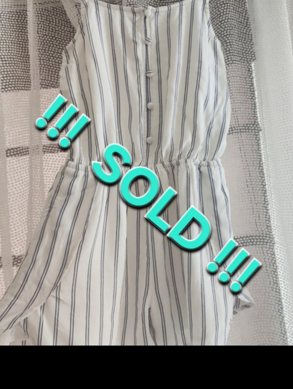 !!! SOLD !!!  SOLD !!! NWT Abercrombie Kids White & Blue  Striped
